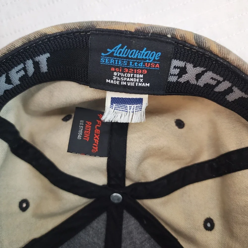 Camo‎ Hat Voodoo Hunters Advantage Series Skull Top Hat Flexfit